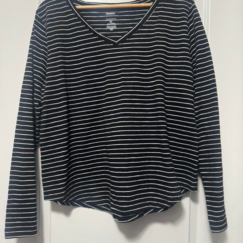 Sonoma Striped Long Sleeve Tee XL Black White V Neck Casual Lightweight Top